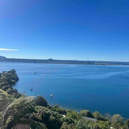Breathtaking Views Villa Taupo Exterior photo